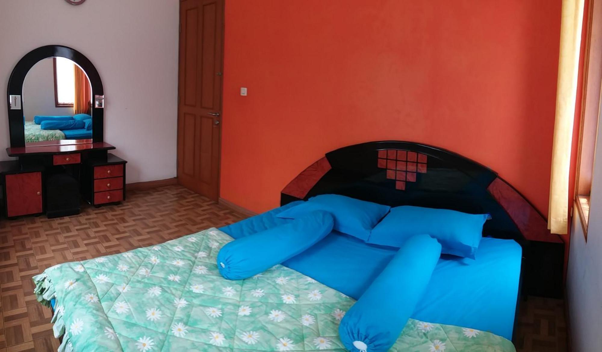 Homestay Triniti Lembang Quarto foto