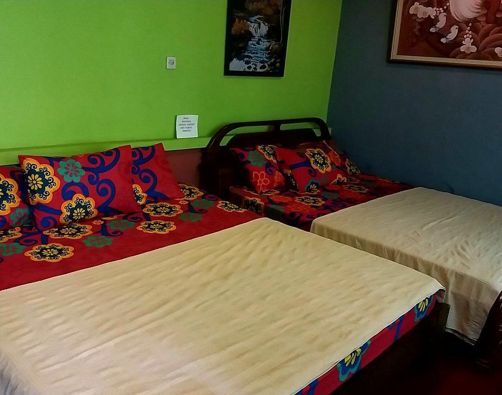 Homestay Triniti Lembang Exterior foto